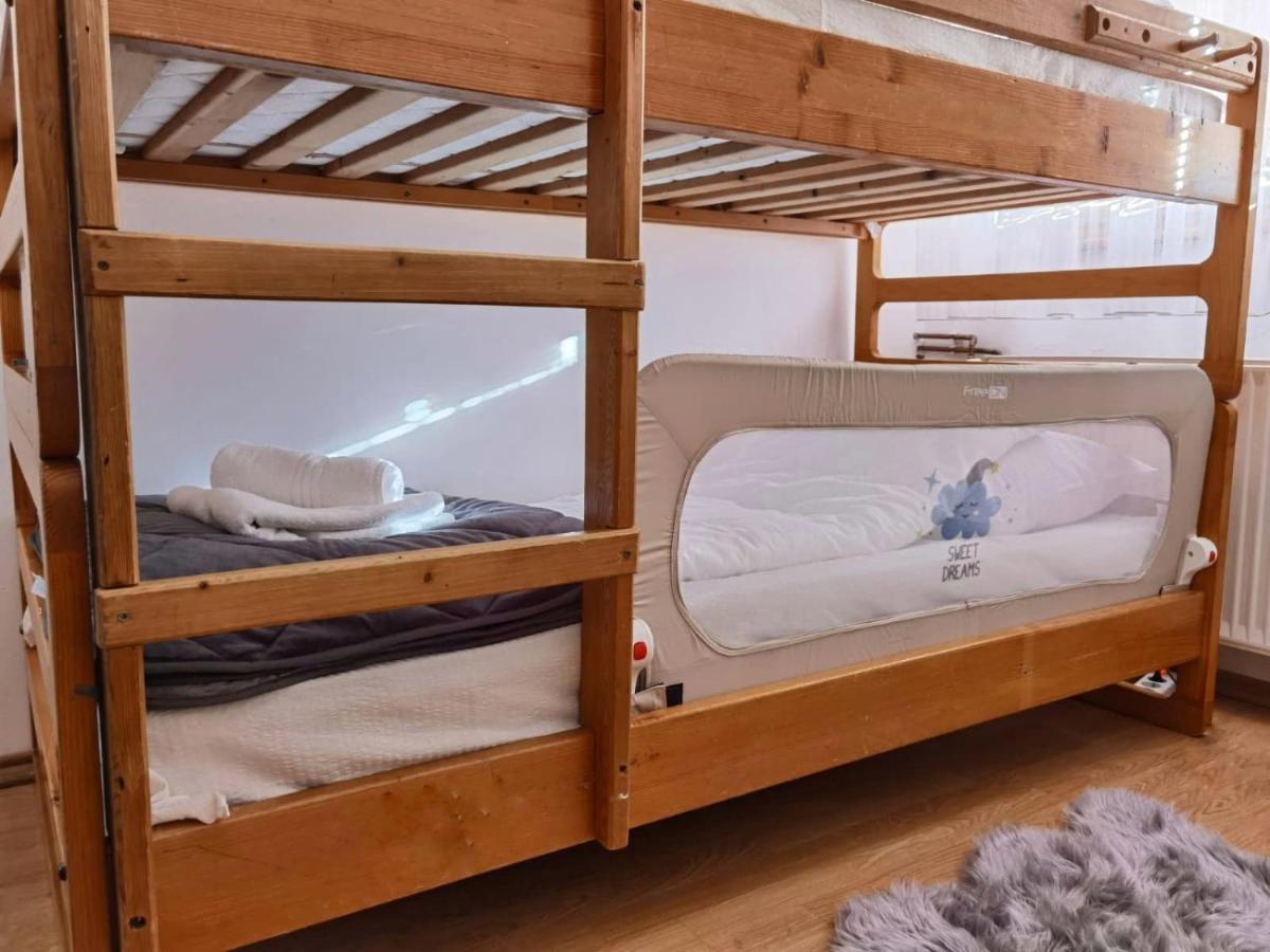 Pale City Center Apartment Екстер'єр фото