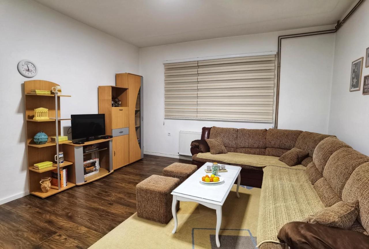Pale City Center Apartment Екстер'єр фото